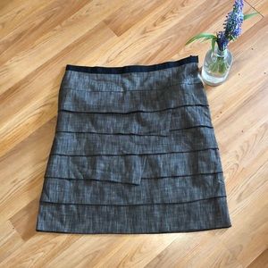 Urban textured pencil skirt in brown